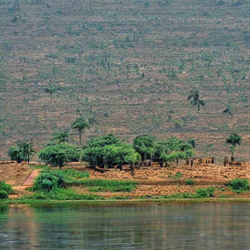 Descubra o Nilo&#58; Um Verão Inesquecível em Uganda e Sudão (Com Cafés ao Ar Livre!)<h3>Sol&#44; Nilo e Sabores&#58; As Delícias de um Verão Africano (Uganda &#38; Sudão)</h3><h3>Nilo no Verão&#58; Aventuras Seguras e Cafés Charmosos em Uganda e Sudão</h3><h3>Uganda &#38; Sudão no Verão&#58; Um Roteiro Seguro e Delicioso às Margens do Nilo</h3><h3>Um Verão ao Redor do Nilo&#58; Histórias&#44; Sabores e Paisagens Incríveis (Uganda &#38; Sudão)</h3><h3>Escapadinhas Seguras&#58; Um Verão Mágico no Nilo (Uganda e Sudão) &#45; Com Dicas de Cafés!</h3><h3>Aventura Sem Riscos&#58; Desbravando o Nilo em Uganda e Sudão no Verão</h3><h3>Nilo&#58; O Verão Perfeito para Conhecer Culturas e Saborear a Vida ao Ar Livre</h3>