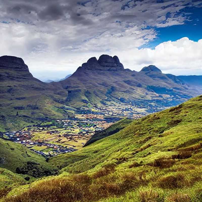 Here are a few options for alt text, each with a slightly different emphasis: