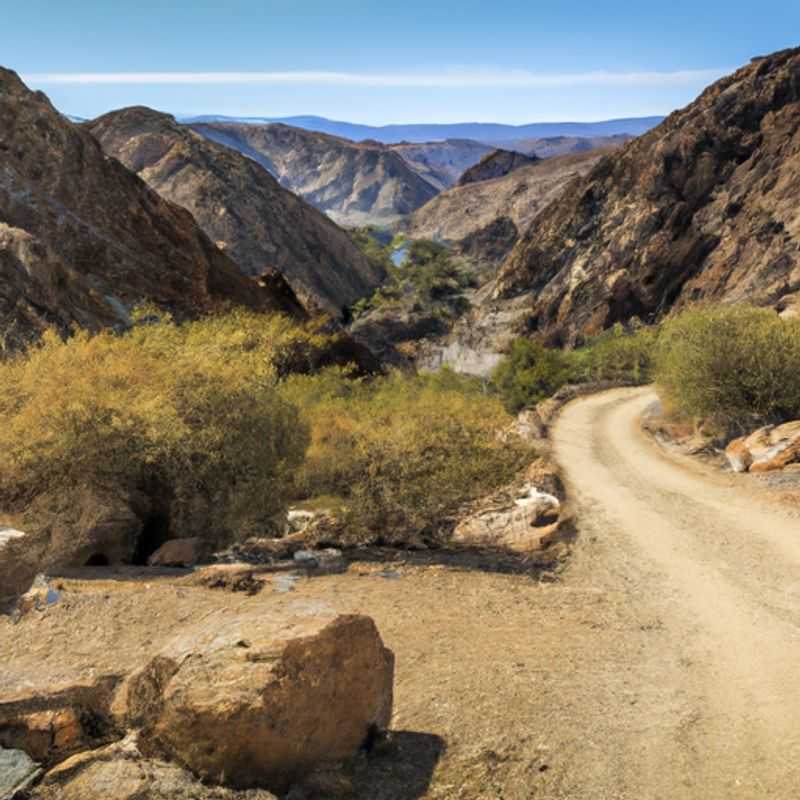 Winter and Spring Rafting on the Orange River in Richtersveld National Park