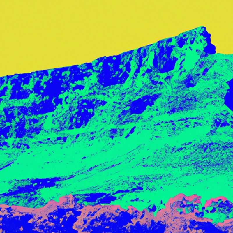 Four intrepid travelers embarking on a 3-day adventure to the iconic Table Mountain in South Africa, where the vibrant hues of summer meet the crisp embrace of autumn, creating a breathtaking spectacle.