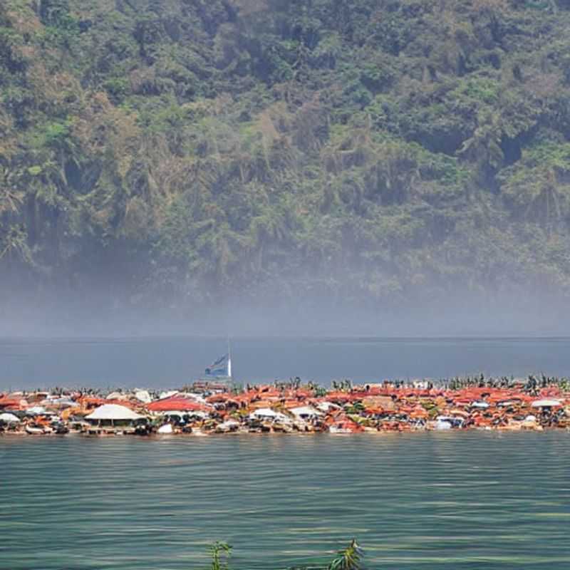¿Es el Lago Kivu, Ruanda/Congo, ideal para unas vacaciones de verano? Alojamiento acogedor y actividades junto al fuego para una experiencia inolvidable.<h3>El Lago Kivu: Un oasis de calma para tu verano (consejos para un viaje seguro y económico)</h3><h3>Descubriendo el Lago Kivu: Más allá de los turistas, una inmersión en la cultura local</h3><h3>Ahorra y disfruta: Guía práctica para unas vacaciones económicas en el Lago Kivu</h3><h3>Seguridad y confort en el Lago Kivu: Consejos para un viaje sin preocupaciones</h3><h3>El Lago Kivu: Historia, cultura y naturaleza en perfecta armonía</h3><h3>Evita las trampas turísticas: Experiencias auténticas en el Lago Kivu</h3><h3>El encanto del Lago Kivu: Alojamiento con encanto y actividades junto al fuego</h3><h3>Un viaje al Lago Kivu: Cómo sumergirte en la cultura local de forma respetuosa</h3><h3>El Lago Kivu en verano: Un itinerario para explorar la región de forma eficiente</h3>