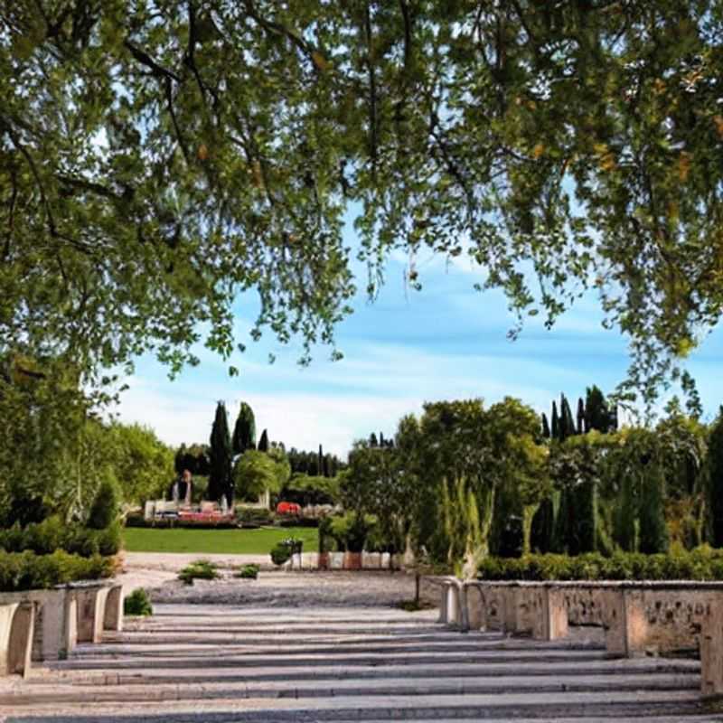 Pula au printemps &#58; un séjour ensoleillé à prix doux !<h3>Pula pour les vacances de printemps &#58; oui&#44; absolument !</h3><h3>Croatie&#44; printemps &#58; escapade à Pula&#44; entre soleil et économies</h3><h3>Vacances de printemps à Pula &#58;  soleil&#44; découvertes et budget maîtrisé !</h3><h3>Le printemps à Pula &#58; un secret bien gardé pour des vacances inoubliables</h3><h3>Pula en avril/mai &#58; découvrez le charme de la Croatie sans vous ruiner !</h3>