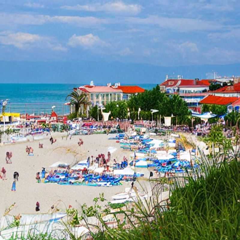 Burgas on a Budget&#58; Spring Break Bliss Without Breaking the Bank!<h3>Sun&#44; Sand&#44; and Savings&#58; Affordable Burgas for Your Spring Break Adventure</h3><h3>Is Burgas&#44; Bulgaria the Secret Spring Break Spot? (Hint&#58; It's Affordable!)</h3><h3>Beyond the Beaches&#58; Budget&#45;Friendly Burgas &#38; the Local Stories it Holds</h3><h3>Spring Break in Burgas&#58;  A Local's Guide to Affordable Fun</h3><h3>Burgas Spring Break&#58;  More Than Just a Beach – Exploring Culture on a Shoestring</h3><h3>Discovering Bulgaria's Hidden Gem&#58; Burgas on a Spring Break Budget</h3>