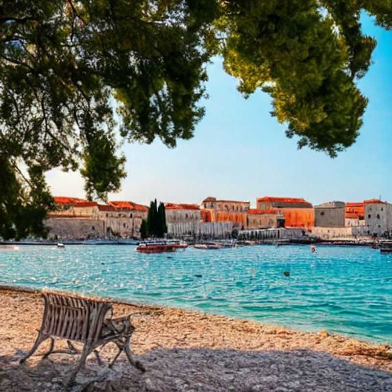 Pula, Croatie, baignée de soleil: un aperçu de la ville antique et de son amphithéâtre emblématique.