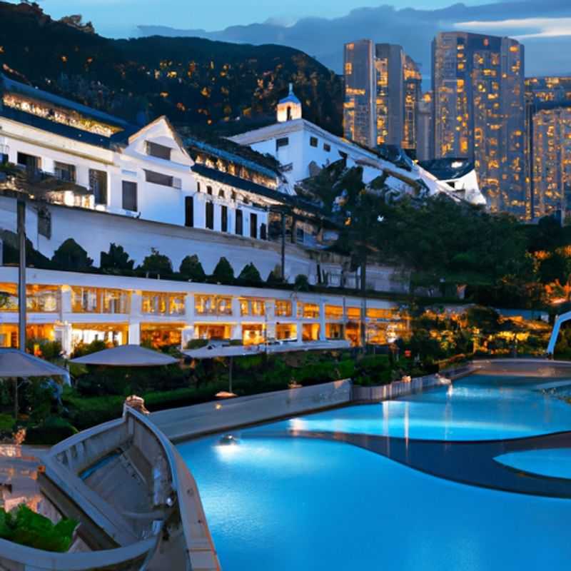 Una viajera de lujo y bienestar disfruta de la energía vibrante y los impresionantes rascacielos de Hong Kong, Hong Kong, durante su escapada de una semana en primavera.