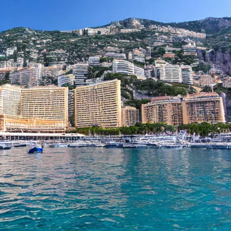 Monaco en été : Luxe et soleil, même avec des journées plus courtes !<h3>Moins de soleil, plus de magie monégasque : un été luxueux à Monaco ?</h3><h3>Vacances de luxe à Monaco en été : profiter pleinement des journées plus courtes</h3><h3>Monaco sous le soleil estival : comment optimiser vos journées pour un séjour inoubliable ?</h3><h3>L'été à Monaco : le charme discret du luxe, même avec des heures de soleil réduites.</h3>