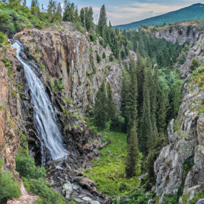 Strawberry Park Natural Hot Springs: A Warm Oasis Amidst Colorado's Winter Wonderland