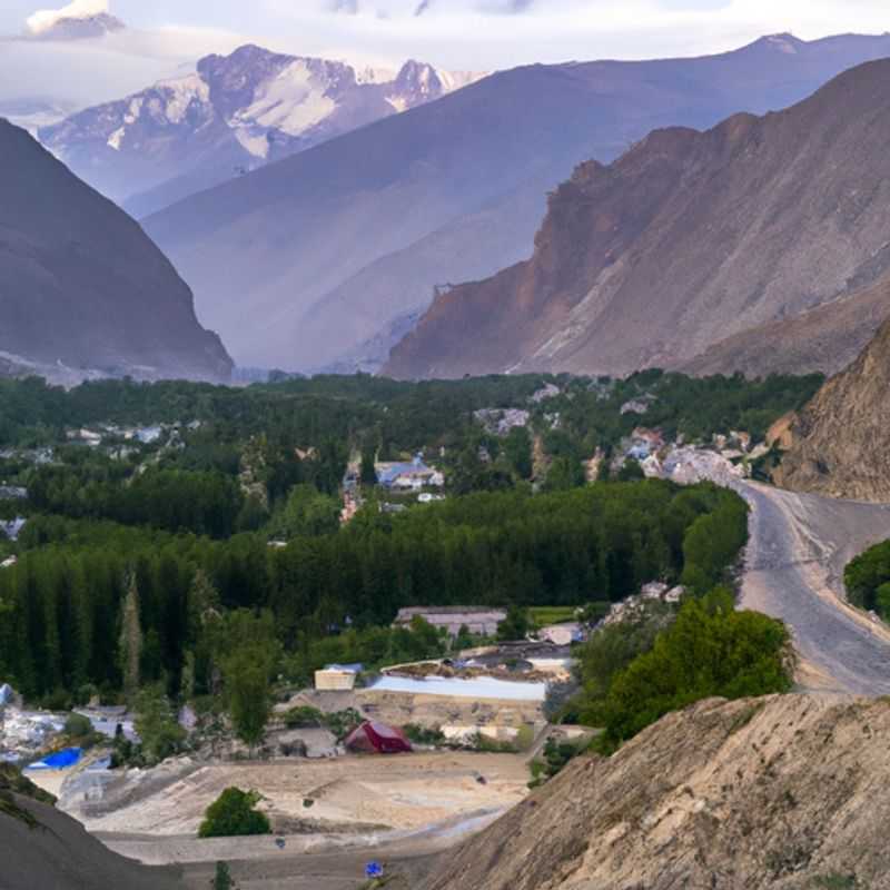 Bulunkul and Yashikul Lakes: A Hidden Oasis in the Pamir Highway