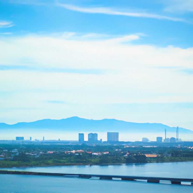 Seis nômades digitais vivenciando a vibrante energia de Da Nang, Vietnã, durante sua jornada de verão de 3 semanas, imersos na cultura local, praias deslumbrantes e paisagens inspiradoras.